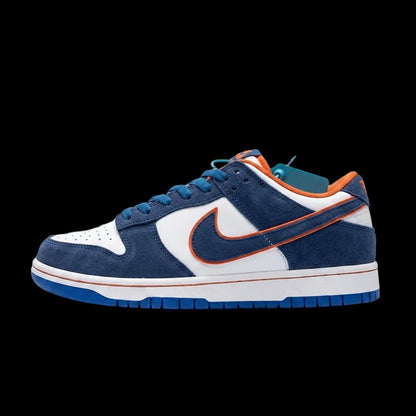 Nike dunk sb “emb”