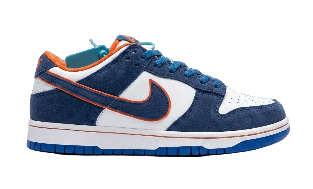 Nike dunk sb “emb”